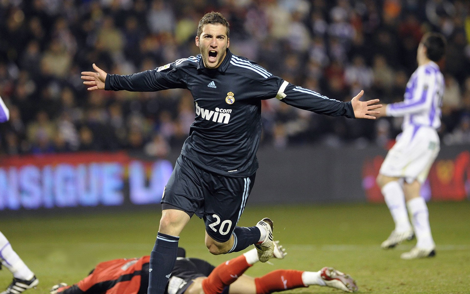 美加墨世界杯之夜，劳塔罗，那个在攻防转换中点燃战火的人