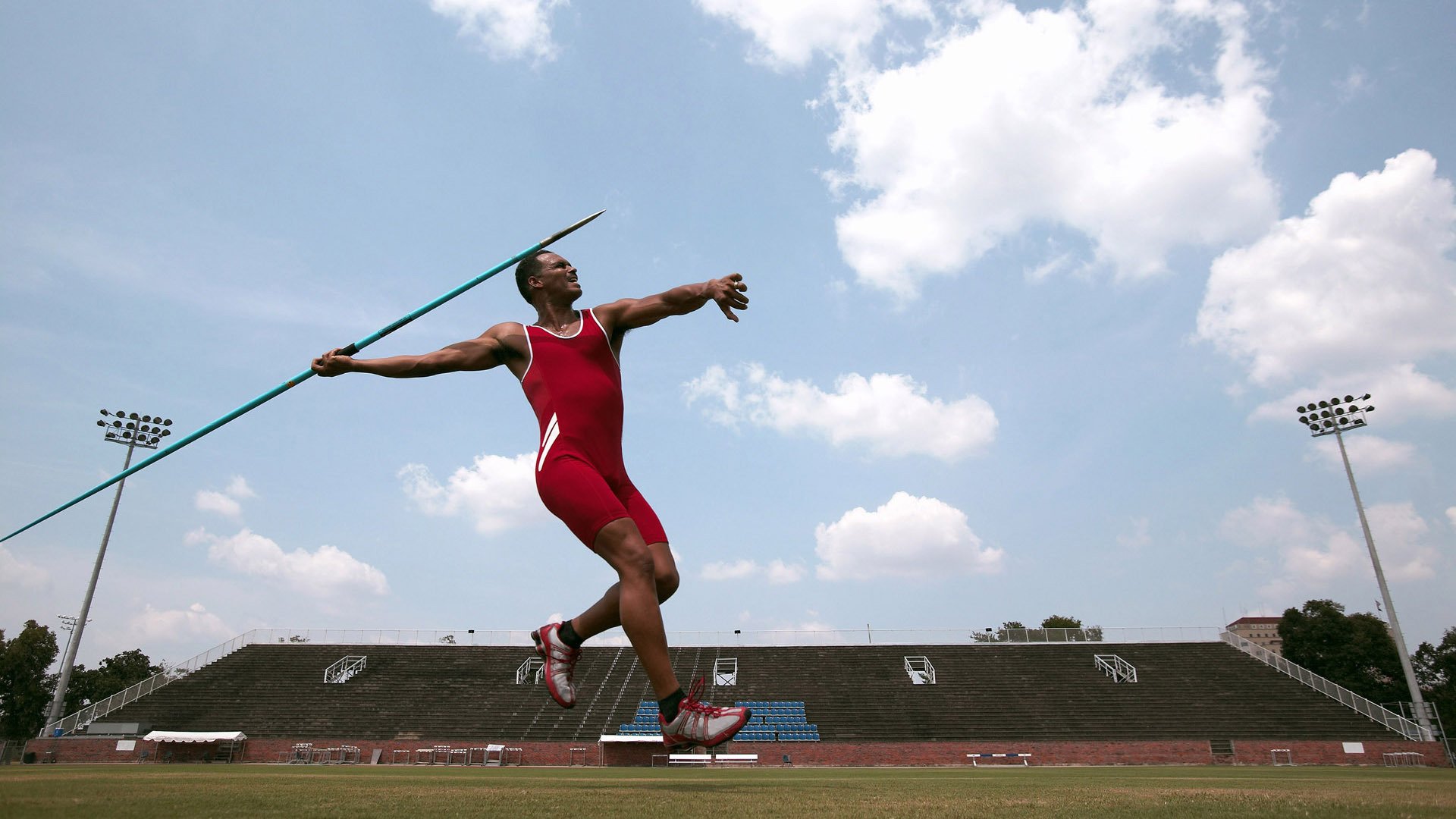 季后赛抢七之夜，米切尔刷新纪录，当凡人肉身撞碎命运高墙